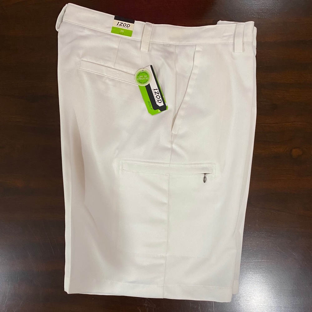 Men’s Khaki Golf Shorts with tag